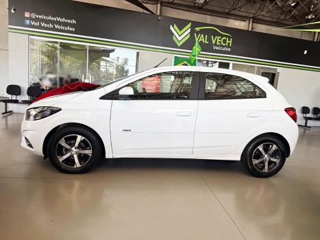 CHEVROLET Onix Hatch 1.4 4P FLEX LTZ, Foto 12