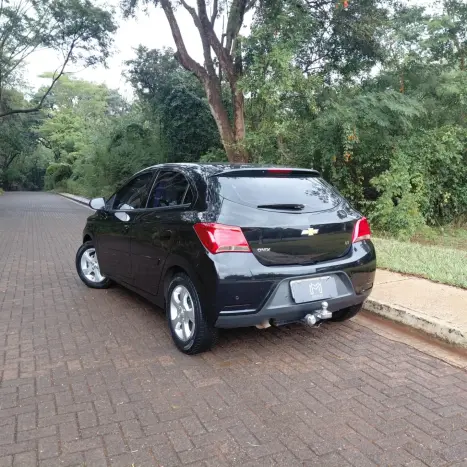CHEVROLET Onix Hatch 1.4 4P FLEX LT, Foto 4