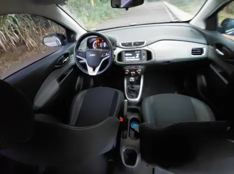 CHEVROLET Onix Hatch 1.4 4P FLEX LT, Foto 9