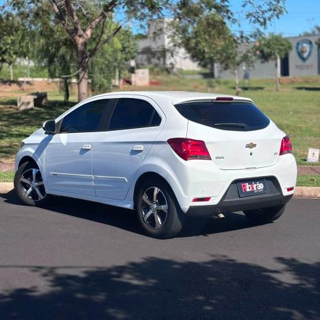 CHEVROLET Onix Hatch 1.4 4P FLEX LTZ AUTOM�TICO, Foto 6