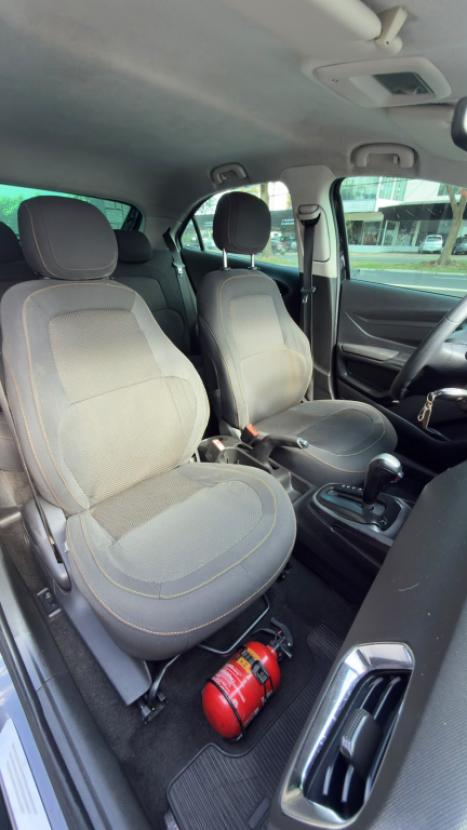 CHEVROLET Onix Hatch 1.4 4P FLEX LT AUTOM�TICO, Foto 3