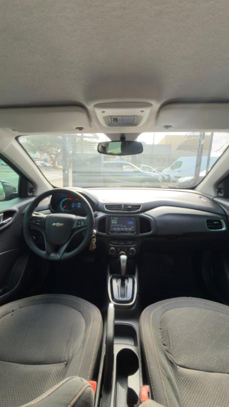 CHEVROLET Onix Hatch 1.4 4P FLEX LT AUTOM�TICO, Foto 4