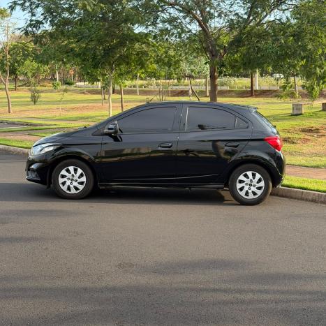 CHEVROLET Onix Hatch 1.0 4P FLEX LT, Foto 5