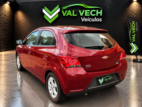 CHEVROLET Onix Hatch 1.4 4P FLEX LT AUTOMÁTICO, Foto 8