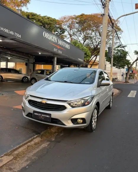 CHEVROLET Onix Hatch 1.0 12V 4P FLEX LT, Foto 1
