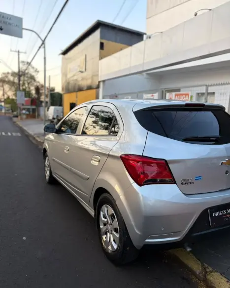 CHEVROLET Onix Hatch 1.0 12V 4P FLEX LT, Foto 7