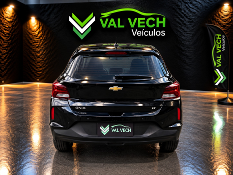 CHEVROLET Onix Hatch 1.0 4P FLEX LT, Foto 16