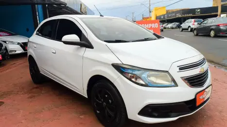 CHEVROLET Onix Hatch 1.4 4P FLEX LT, Foto 1