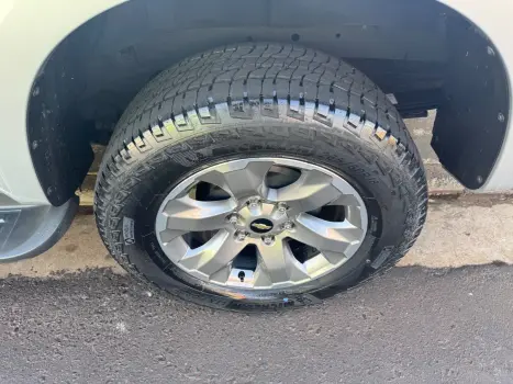 CHEVROLET S10 2.5 FLEX LTZ 4X4 CABINE DUPLA AUTOM�TICO, Foto 14