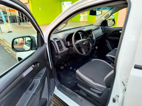 CHEVROLET S10 2.8 16V LS CABINE DUPLA 4X4 TURBO DIESEL, Foto 10 CHEVROLET S10 2.8 16V LS CABINE DUPLA 4X4 TURBO DIESEL, Foto 10