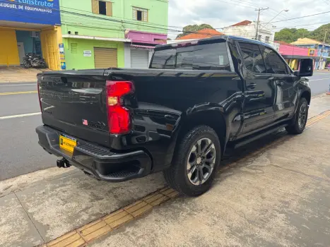 CHEVROLET Silverado 5.3 V8 1500 HIGH COUNTRY CABINE DUPLA 4X4 AUTOM�TICO, Foto 3
