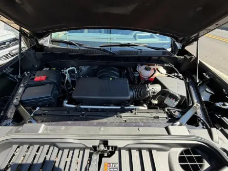 CHEVROLET Silverado 5.3 V8 1500 HIGH COUNTRY CABINE DUPLA 4X4 AUTOM�TICO, Foto 10