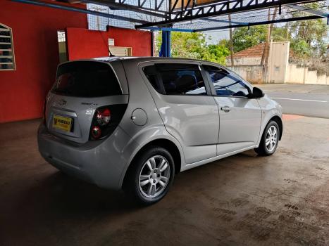 CHEVROLET Sonic Hatch 1.6 16V 4P LT FLEX, Foto 4