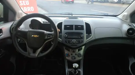 CHEVROLET Sonic Sedan 1.6 16V 4P LTZ FLEX, Foto 11