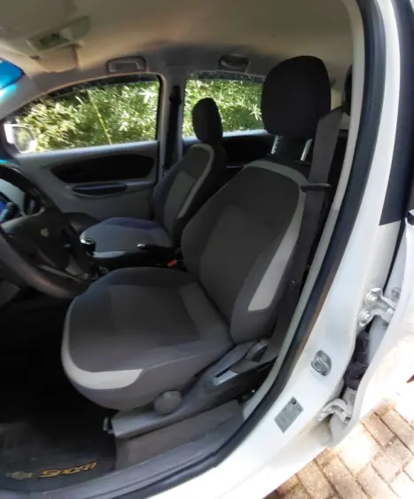 CHEVROLET Spin 1.8 4P FLEX LT, Foto 2