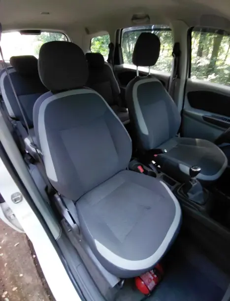 CHEVROLET Spin 1.8 4P FLEX ACTIV5 AUTOM�TICO, Foto 9