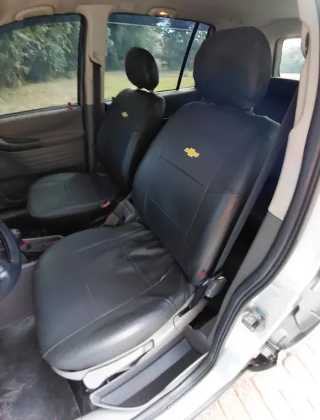 CHEVROLET Zafira 2.0 4P FLEX EXPRESSION 7 LUGARES AUTOM�TICO, Foto 8