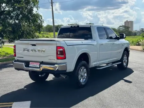 DODGE Ram 6.7 I6 24V 4P 2500 LARAMIE 4X4 TURBODIESEL  AUTOMTICO CABINE DUPLA, Foto 4