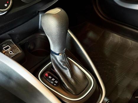 FIAT Cronos 1.8 4P FLEX DRIVE AUTOMTICO, Foto 9
