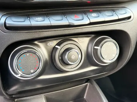 FIAT Cronos , Foto 9