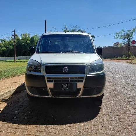 FIAT Doblo 1.8 16V 4P FLEX ESSENCE 7 LUGARES, Foto 2