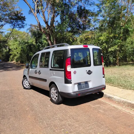 FIAT Doblo 1.8 16V 4P FLEX ESSENCE 7 LUGARES, Foto 12