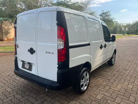 FIAT Doblo 1.8 16V FLEX CARGO, Foto 4
