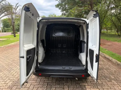 FIAT Doblo Cargo 1.8 16V FLEX, Foto 6