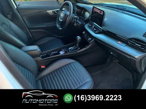 FIAT Fastback 1.3 16V 4P FLEX ABARTH TURBO 270 AUTOMTICO, Foto 10