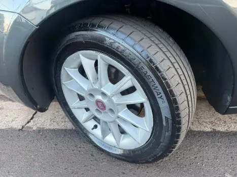 FIAT Idea 1.8 4P ELX FLEX, Foto 8