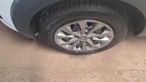 FIAT Mobi 1.0 4P FLEX EVO TREKKING, Foto 5