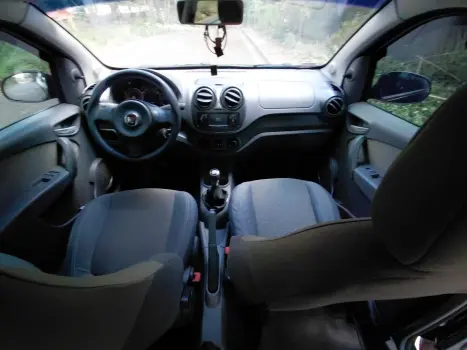 FIAT Palio 1.6 16V 4P FLEX ESSENCE, Foto 6