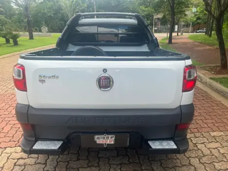 FIAT Strada 1.8 16V FLEX ADVENTURE CABINE ESTENDIDA, Foto 4