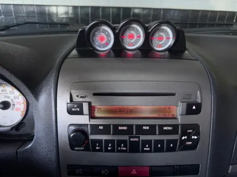 FIAT Strada 1.8 ADVENTURE CABINE ESTENDIDA, Foto 3
