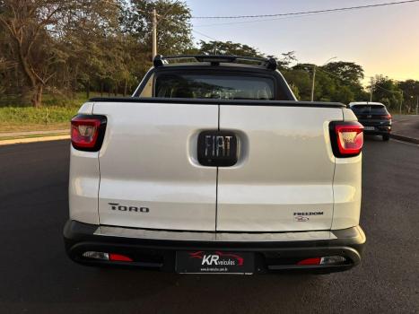 FIAT Toro 1.8 16V 4P FLEX FREEDOM AUTOM�TICO, Foto 5