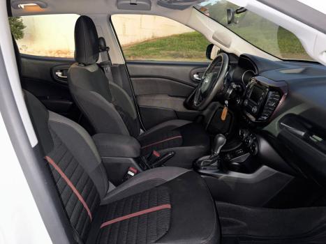 FIAT Toro 1.8 16V 4P FLEX FREEDOM AUTOM�TICO, Foto 8