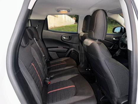 FIAT Toro 1.8 16V 4P FLEX FREEDOM AUTOM�TICO, Foto 9