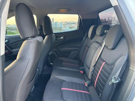 FIAT Toro 1.8 16V 4P FLEX FREEDOM OPEN EDITION PLUS AUTOMÁTICO, Foto 10
