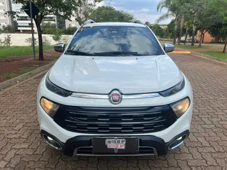 FIAT Toro 2.0 16V 4P 4WD RANCH TURBO DIESEL AUTOMÁTICO, Foto 3 FIAT Toro 2.0 16V 4P 4WD RANCH TURBO DIESEL AUTOMÁTICO, Foto 3