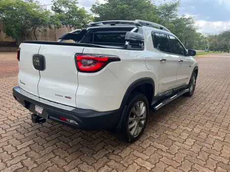 FIAT Toro 2.0 16V 4P 4WD RANCH TURBO DIESEL AUTOMÁTICO, Foto 7 FIAT Toro 2.0 16V 4P 4WD RANCH TURBO DIESEL AUTOMÁTICO, Foto 7