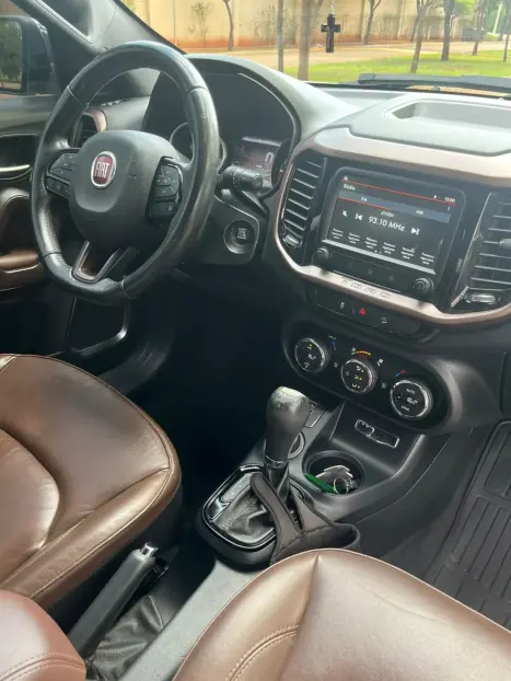 FIAT Toro 2.0 16V 4P 4WD RANCH TURBO DIESEL AUTOMÁTICO, Foto 8 FIAT Toro 2.0 16V 4P 4WD RANCH TURBO DIESEL AUTOMÁTICO, Foto 8