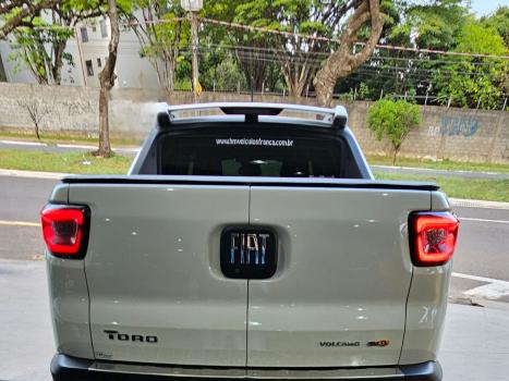 FIAT Toro 2.0 16V 4P VOLCANO 4WD TURBO DIESEL AUTOMTICO, Foto 4