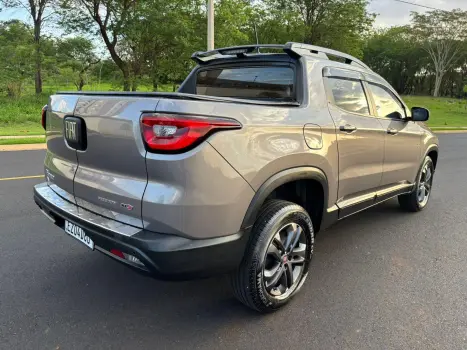 FIAT Toro 2.0 16V 4P 4WD FREEDOM TURBO DIESEL  AUTOMTICO, Foto 4