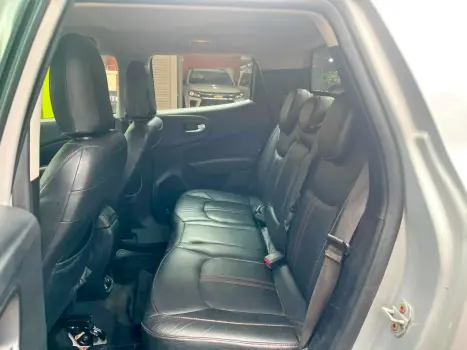 FIAT Toro 2.0 16V 4P 4WD FREEDOM TURBO DIESEL  AUTOM�TICO, Foto 12