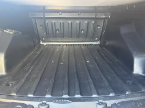 FIAT Toro 2.2 16V 4P 4WD RANCH TURBO DIESEL AUTOM�TICO, Foto 14