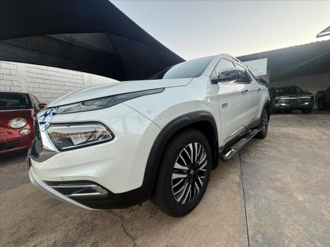 FIAT Toro 2.2 16V 4P 4WD RANCH TURBO DIESEL AUTOM�TICO, Foto 2