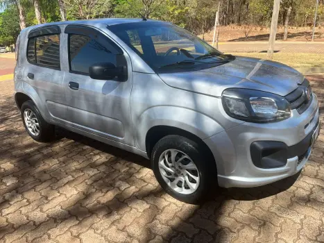 FIAT Uno 1.0 4P FLEX EVO ATTRACTIVE, Foto 2 FIAT Uno 1.0 4P FLEX EVO ATTRACTIVE, Foto 2