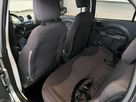 FIAT Uno 1.0 4P FLEX WAY CELEBRATION, Foto 4