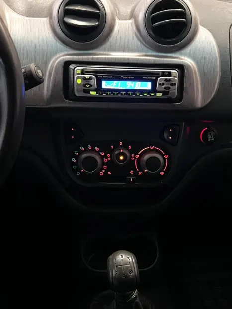 FIAT Uno 1.0 4P FLEX WAY CELEBRATION, Foto 6