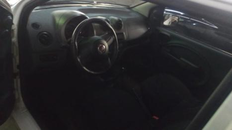 FIAT Uno 1.0 FLEX, Foto 5